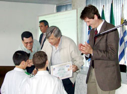 Se entregaron los premios del Concurso “Tu pila vale pila”