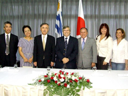 Nos visitan autoridades japonesas