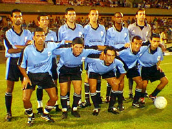 El equipo celeste está casi definido luego de la práctica de fútbol