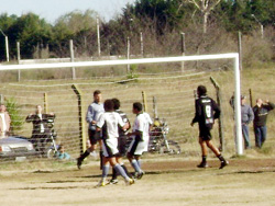 Lavalleja quiso, no pudo y el juez le dio la victoria a la visita