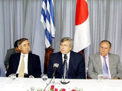 Embajada de Japón visita Rivera en apoyo a inmigrantes japoneses y plantaciones de hidropónicas