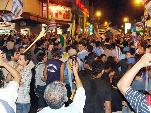 Los riverenses dieron rienda suelta a la alegría que estuvo contenida por 40 años