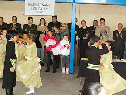 Destacadas actuaciones del Grupo de Danzas Amanecer