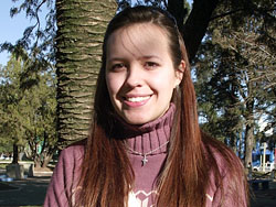 Destaque de una estudiante de 5º año biológico