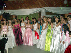 Decoración fastuosa en la noche aniversario del Club Boulevard Lagos del Norte