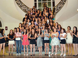 Sistema Nacional de Turismo Social y BPS cumplen ilusión de jóvenes uruguayas