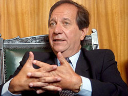 Sergio Abreu: “Conducción del gobierno es errática en relaciones internacionales”