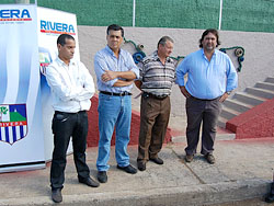 Los viejos murallones de Bvar. Manuel Oribe tomaron sus mejores colores