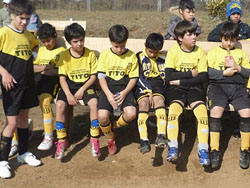 Peñarol de Rivera inaugura su escuelita de fútbol