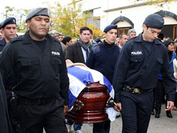 Dolor y Tensión en la despedida a Oseas Pintos