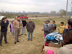 Exitosa campaña del abrigo en la Plaza Flores