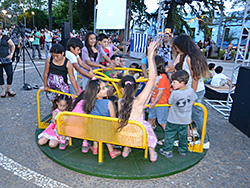 Se inauguraron las obras de remodelación de la Plaza Artigas, con renovación y colorido