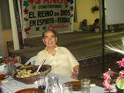 Festejó 48 años de sacerdocio