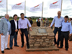 Se colocó la piedra fundacional del Melancía Rivera Mall & Freeshops