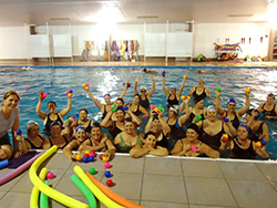 El Día de la Mujer también se celebró en la piscina de la Plaza de Deportes