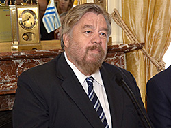 Visitará hoy nuestra ciudad el Embajador de Argentina, Ing. Dante Dovena