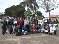 Jornada inédita en Tranqueras con demostración de una herramienta para la poda mecanizada