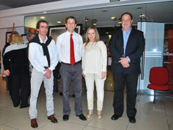 Santander presentó la obra del pintor uruguayo Philip Davies en Tacuarembó