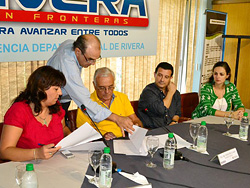 Firma de convenio entre la Intendencia y el Patronato de Encarcelados y Liberados