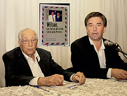 Se realizó el lanzamiento del libro “Wilson: Las cartas del exilio”, de Carlos Julio Pereyra