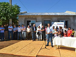 Se entregaron las primeras ocho viviendas a vecinos de Cerro del Estado