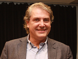 Café Emprendedor organizó una charla sobre “alianzas estratégicas empresariales”