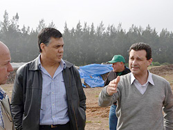 Intendente Marne Osorio visita instalaciones del Relleno Sanitario