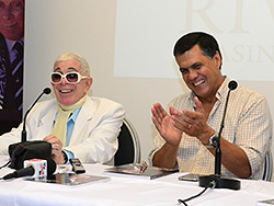 Carlos Perciavalle llegó con su humor para alegrar a los riverenses