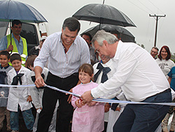 Inauguran 14 kilómetros de carpeta asfáltica en Camino a FYMNSA