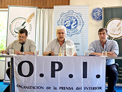 Botana destacó el papel de los medios escritos como “constructores de la memoria de los pueblos”