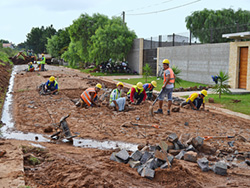 Se entregan a la comunidad las obras de urbanización en barrio Caqueiro