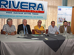 Firma de convenio entre la Intendencia y la Fundación Astur favorecerá al adulto mayor