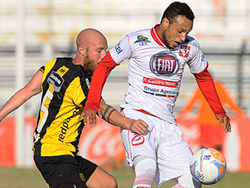 Peñarol igualó con Tacuarembó, en amistoso entre entrenadores riverenses