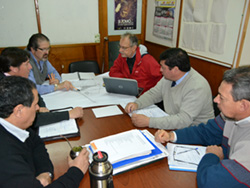 Reunión entre la Dirección General de Tránsito e ingenieros del Melancía Mall