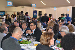 Mesa del Congreso de Intendentes presente en la 38ª Expointer de Esteio