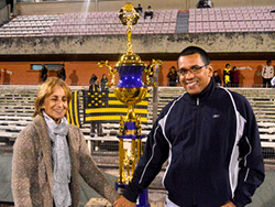 Un festejo casi entre casa, faltaron los aurinegros a prestigiar la fiesta