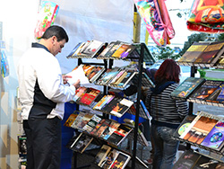 Hasta el domingo se realiza en la Plaza Internacional la IV Feria Binacional del Libro