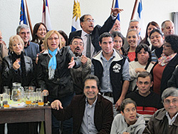 Carlos Ney Romero reasume la Alcaldía junto a su gente