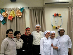 Degustación de recetas de alumnos del curso de gastronomía