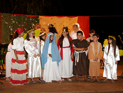 Celebración navideña en la Plaza Flores
